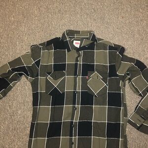 Levi's Men's Long Sleeve Plaid Shirt - Olive and Black